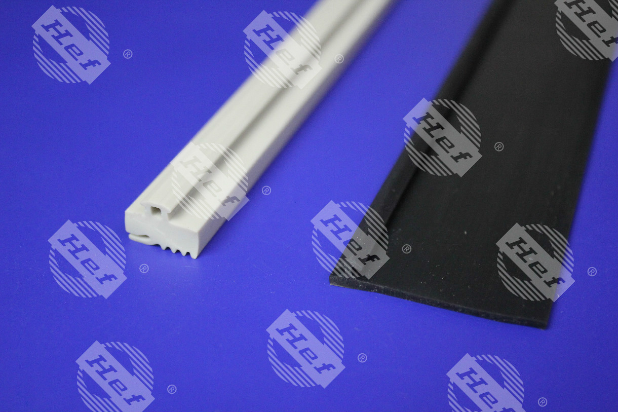 硅膠高抗撕密實(shí)異型密封條